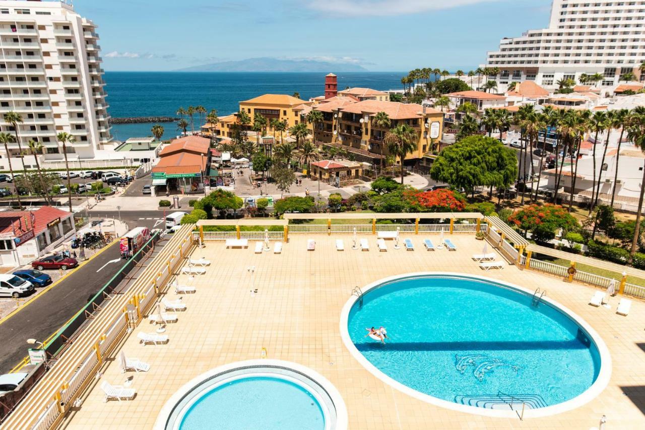 Homeforguest Beach Apt With Sea View & Pool, 50 Steps To The Sea Apartament *